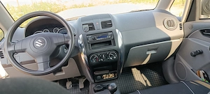 Vand Suzuki SX4 1.5 benzina 112 CP manuala 2010 - imagine 5