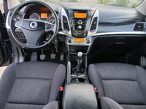 Ssangyong korando 4x4,(2.0 diesel 150 cp)IMPECABILĂ  - imagine 7