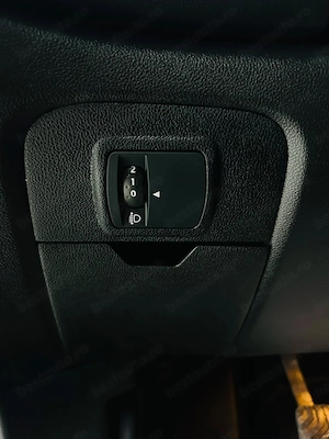 Renault Grand Scenic - imagine 12