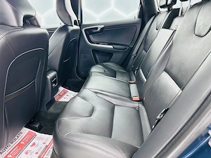 Volvo XC60 - imagine 16