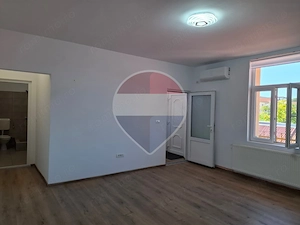 Spațiu comercial de 50mp de închiriat în zona Ultracentral