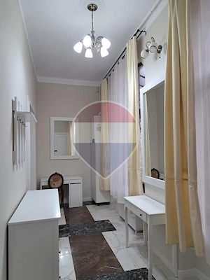 Apartament cu 3 camere pretebil pentru cabinet sau rezidential - imagine 12