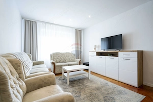 Apartament cu 4 camere de vânzare în zona Decebal - imagine 5