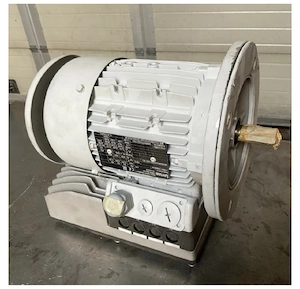 Lenze - VFD: E84 + Motor 0.75 kW 