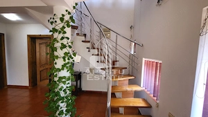 Casa individuala,4 camere,2 bai,garaj,Calea Aradului - imagine 10