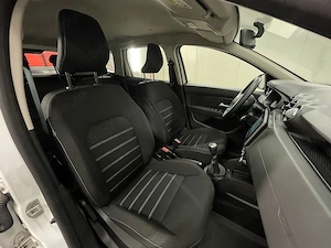 Dacia Duster - imagine 10