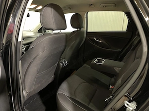 Hyundai i30 - imagine 9