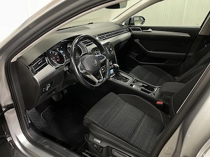 Volkswagen Passat - imagine 5