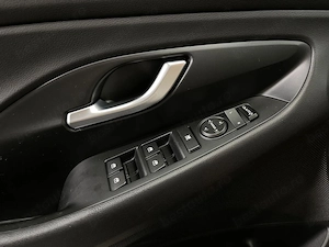 Hyundai i30 - imagine 16