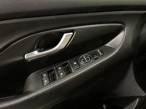 Hyundai i30 - imagine 18