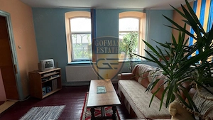 Casă cu teren de 1.025 mp Lumina | 4 camere | Potențial excelent de renovare  - imagine 10