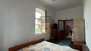 Casă cu teren de 1.025 mp Lumina | 4 camere | Potențial excelent de renovare  - imagine 12