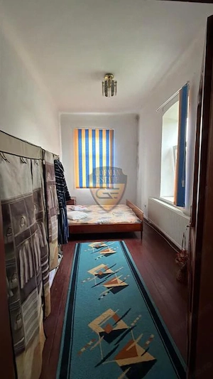 Casă cu teren de 1.025 mp Lumina | 4 camere | Potențial excelent de renovare  - imagine 13