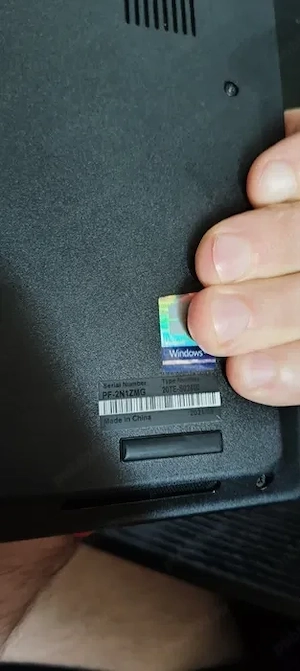 Lenovo e15 cu i3 a 11-a generație 1tb ssd, 8 GB ram
