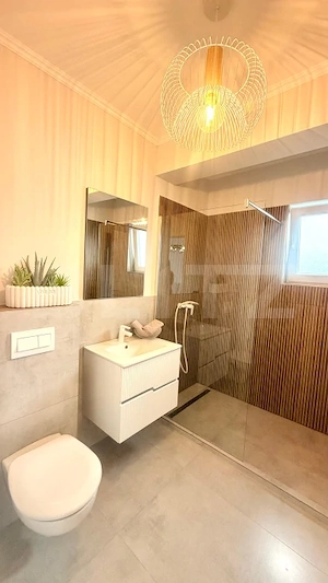 Apartament nou, semidecomandat, 3 camere, parcare subterana, zona Terra - imagine 17