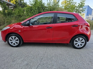 Mazda 3 Facelift 1.3 benzină  - imagine 6