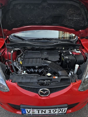 Mazda 3 Facelift 1.3 benzină  - imagine 10