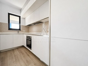Apartament modern cu 3 camere, 2 bai, zona Take Ionescu - imagine 4