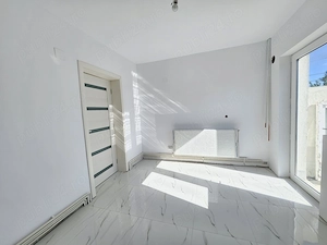 Oferta vanzare parte din duplex P+M Pitesti, 138000 EURO - imagine 12