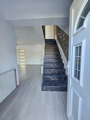 Oferta vanzare parte din duplex P+M Pitesti, 138000 EURO - imagine 4