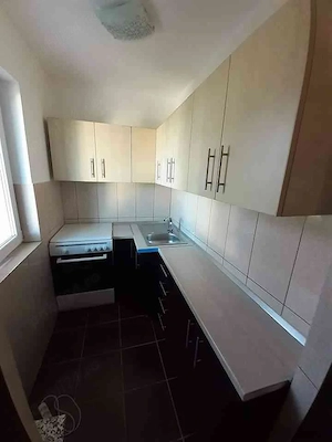 vand apartament 