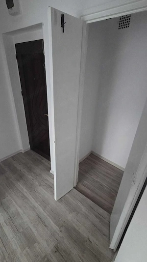 Apartament 2 Camere Sacele - imagine 6