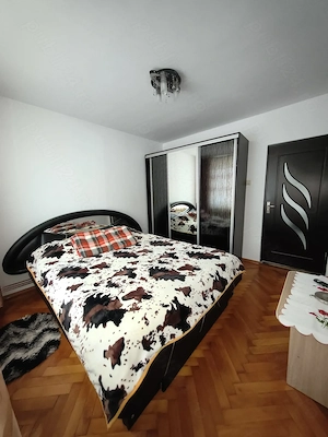 Apartament 2 camere de închiriat 