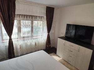 Proprietar, apartament 3 camere, zona Micalaca, 5 minute de piata Miorița  - imagine 2