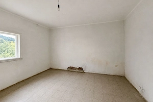 Casă din cărămidă, 6 camere, zona Pârneava, str. Eftimie Murgu