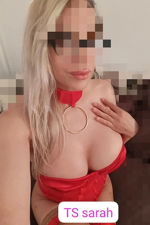 Transsexualla Sarah sunt 100%Reală fac și show la web