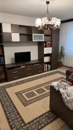 Vand apartament 3 camere decomandat zona Straja-Piata Resita - imagine 5