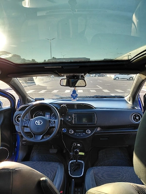 Toyota Yaris Cvt Hybrid Style - imagine 9