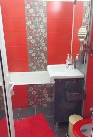 închiriez apartament 2 camere - imagine 7
