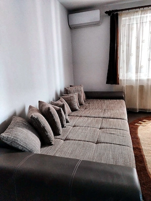 Apartament 2 camere, 50 mp, mobilat și utilat, cu balcon închis   Cehu Silvaniei - imagine 2
