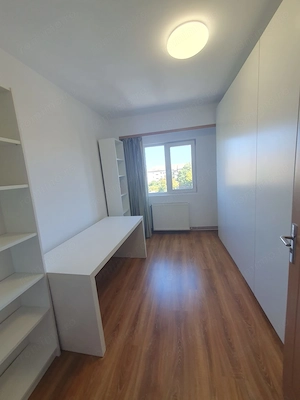 De închiriat apartament cu 3 camere   Zona Lipovei - imagine 4