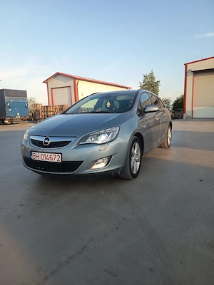 Opel Astra J 1,7 cm fabr.2011 C.P.125Euro 5 .3190