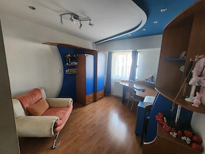 Ap 4 cam, etaj 1, mobilat si utilat, ultracentral Piata mare. - imagine 5