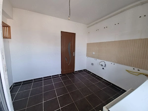 Apartament 2 camere decomandat, mutare imediata, zona Dr Fermei Campus Scolar