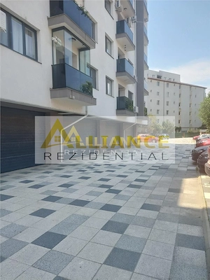 Ap 2 camere cu gradina 5 minute fata de metrou
