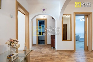 Apartament 3 camere decomandate, central,str. 9 Mai Bacau - imagine 18