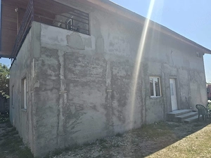 Casa de vanzare