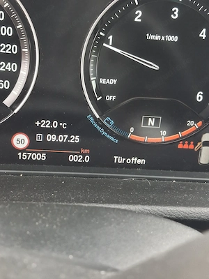 Bmw x1 anul 2020  - imagine 4
