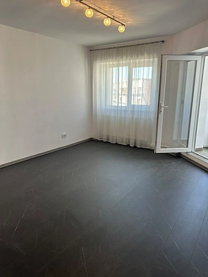 De vanzare apartament cu 3 camere, zona Faleza, etaj 7/8, 149.000 euro - imagine 6