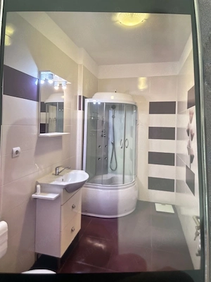 PfDau in chirie apartament 2 camere in zona Terapia mobilat utilat etaj patru cu lift  - imagine 5