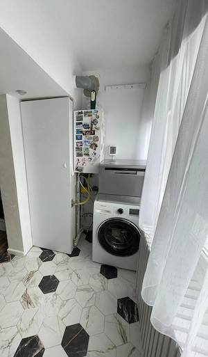 vand apartament cu 2 camere decomandat  - imagine 5
