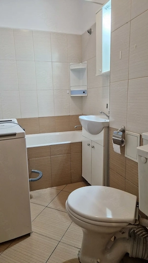 Proprietar - Vând garsonieră cf., etaj 4 10, bloc reabilitat termic, zona Postăvarului   Titan - imagine 7
