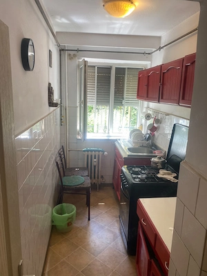 Apartament 2 camere de vanzare zona KM 4-5