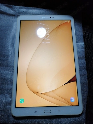 tableta samsung tabA ,model T585