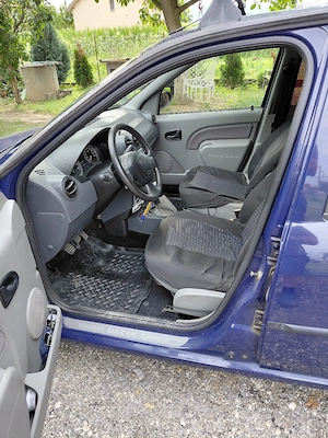 Vând Dacia Logan 1,4 din 2006 - imagine 3