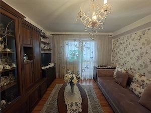 Apartament 3 camere, Astra, etaj 1, decomandat - imagine 12